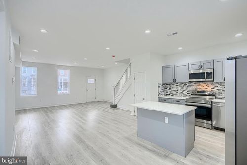 615 Linnard St, BALTIMORE, MD, 21229-2056 | Card Image