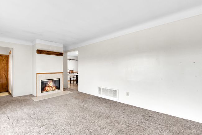 3234 Concord St, House other with 3 bedrooms, 2 bathrooms and null parking in Trenton MI | Image 11