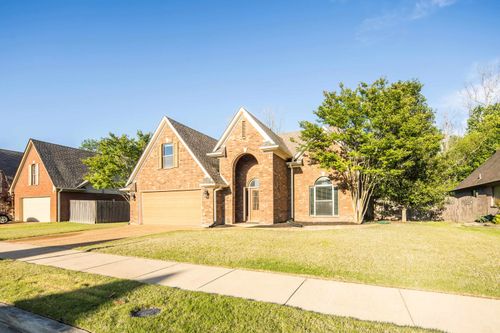5098 Shetland Trl, Arlington, TN, 38002-8442 | Card Image