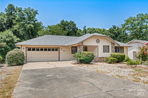 13 Yarmouth Dr, Bella Vista, AR, 72715-2347 | Card Image