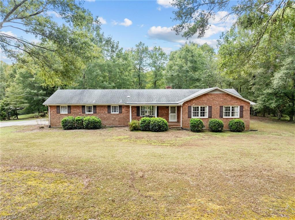 Monnett Rd, Climax, NC 27233