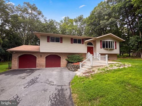 277 Apache Dr, Effort, PA, 18330-7831 | Card Image