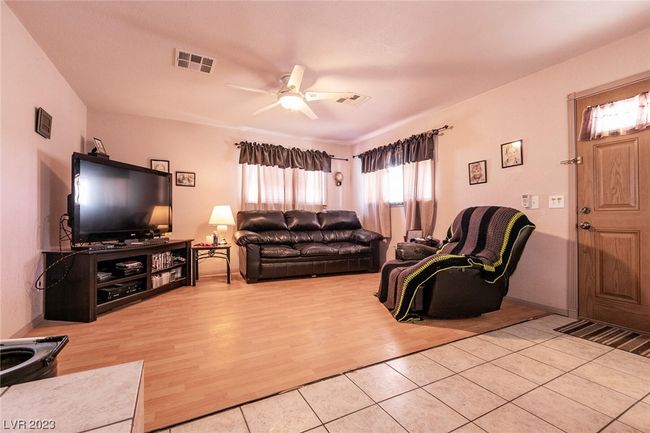 16714 E Steib St, House other with 2 bedrooms, 3 bathrooms and null parking in Crystal NV | Image 5