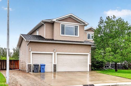 55 Hanson Way Ne, Langdon, AB, T0J1X1 | Card Image
