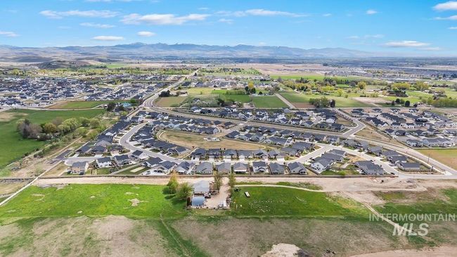 3074 N Greengate Way, House other with 5 bedrooms, 4 bathrooms and 2 parking in Star ID | Image 45