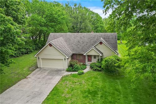 109 Allison Ct, Lawson, MO, 64062-9350 | Card Image