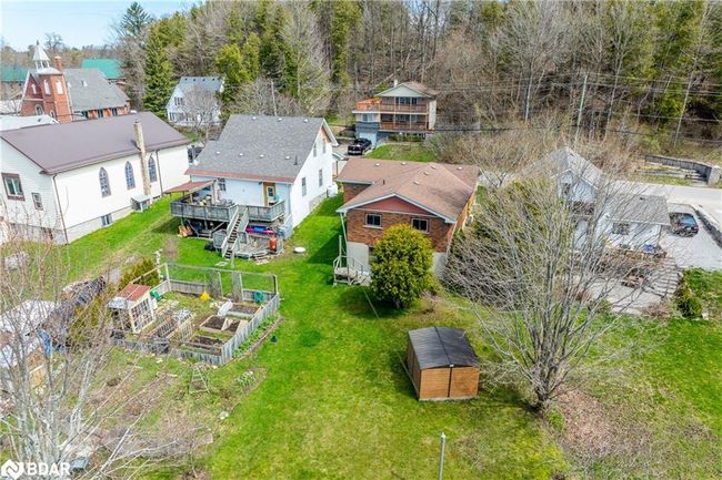 28 Bond St E, House other with 3 bedrooms, 2 bathrooms and 2 parking in Fenelon Falls ON | Image 49