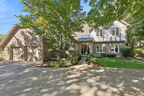 327 Bonnie Brae Rd, Hinsdale, IL, 60521-2813 | Card Image