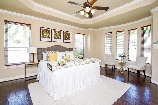 7003 Paxton Ct, House other with 5 bedrooms, 4 bathrooms and 3 parking in Sugar Land TX | Image 20