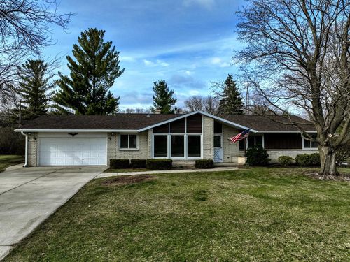 243 Hillcrest Lane, Jefferson, WI, 53549 | Card Image