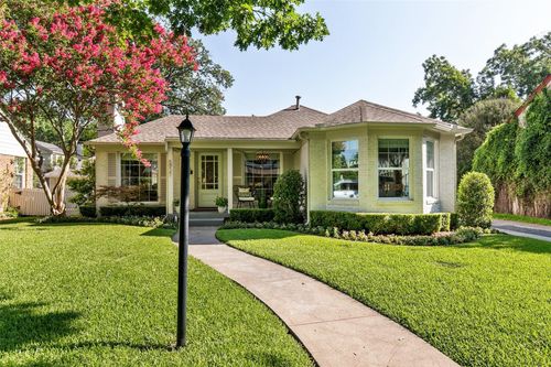 5921 Kenwood Ave, Dallas, TX, 75206-5513 | Card Image