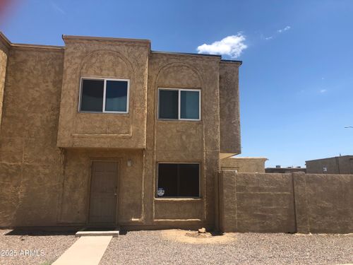 4462 E Pueblo Ave, Phoenix, AZ, 85040-9226 | Card Image