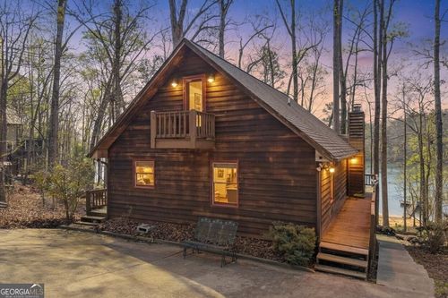 415 Kenwood Dr, Westminster, SC, 29693-6110 | Card Image