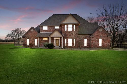 40040 N 3988 Rd, Collinsville, OK, 74021-6505 | Card Image