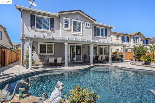 525 Stone Mountain Dr, Oakley, CA, 94561-5097 | Card Image
