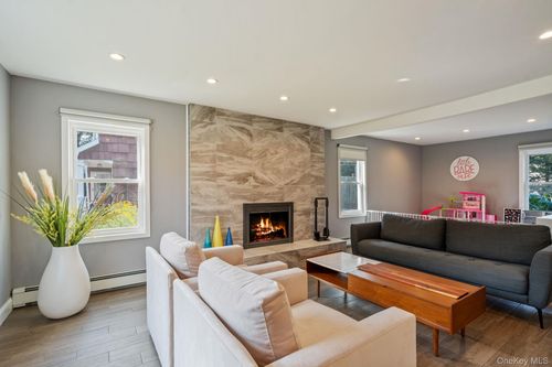 17 Dellmarie Ln, Nesconset, NY, 11767-1507 | Card Image