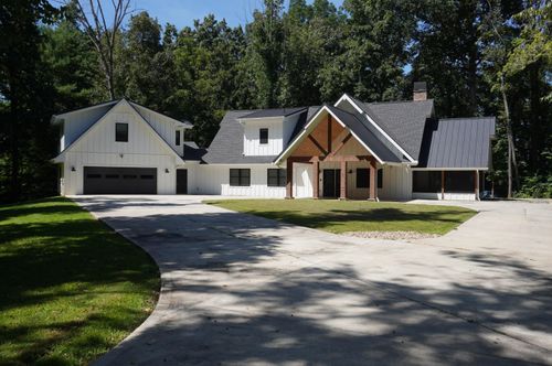 226 Meadowwood Rd, Newport, TN, 37821-6082 | Card Image