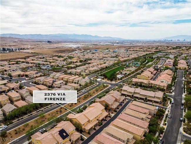 2376 Via Firenze, Townhouse with 3 bedrooms, 3 bathrooms and null parking in Henderson NV | Image 45