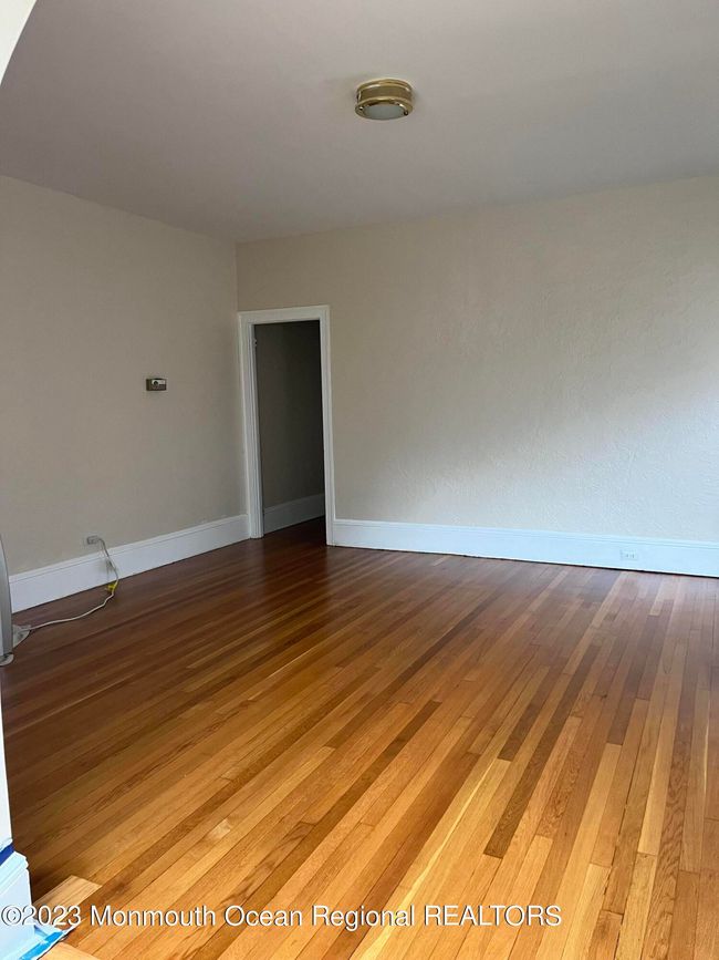 362 Prospect Avenue, For Rent in Little Silver Zoocasa