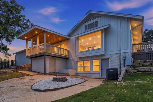 701 Oak Ridge Dr, Sand Springs, OK, 74063-7012 | Card Image