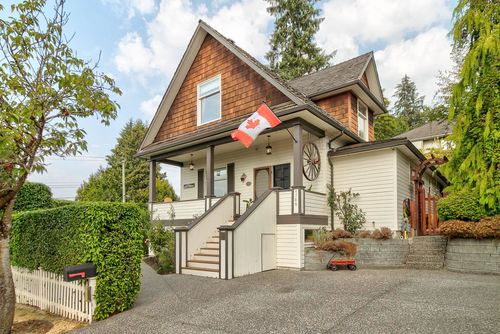 4786 217a St, Langley, BC, V3A2N7 | Card Image