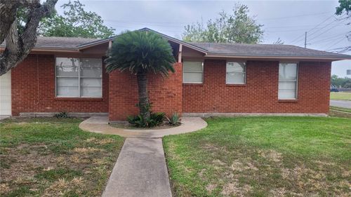 5834 Limerick Dr, Corpus Christi, TX, 78413-3517 | Card Image