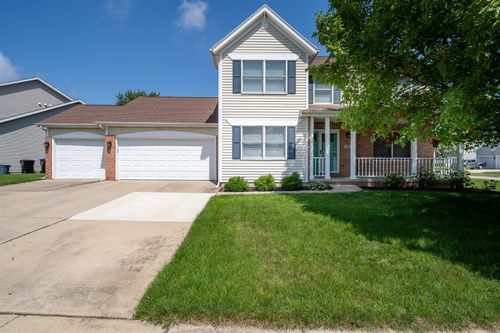 18 Cygnet Xing, Bloomington, IL, 61704-4800 | Card Image