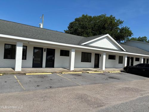 ste-1-200 Pass Rd, Gulfport, MS, 39507-3033 | Card Image