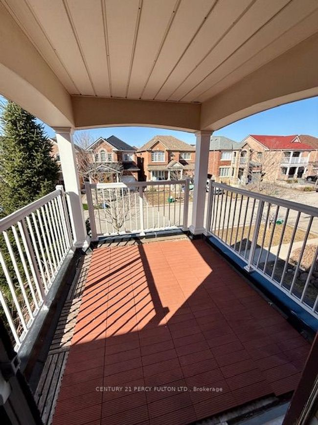 17 Ambercroft St, House other with 5 bedrooms, 4 bathrooms and 2 parking in Markham ON | Image 16