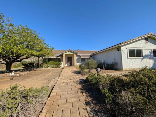 1331 Ramblewood Rd, Alpine, CA, 91901-2730 | Card Image