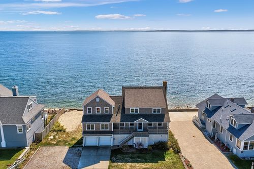 61 Menauhant Rd, East Falmouth, MA, 02536-7536 | Card Image