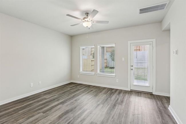Photo is not of the actual home but is an inspirational photo of builder’s model home and may depict options, furnishings, and/or decorator features that are not included. | Image 11