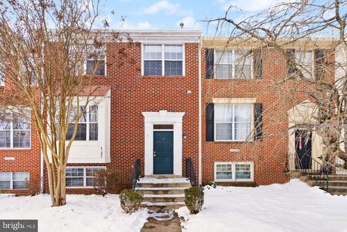 47621 Comer Sq, STERLING, VA, 20165-7461 | Card Image