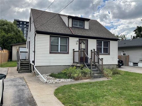 20 Pemberton Ave, Hamilton, ON, L8T2J5 | Card Image