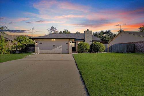 9919 Loch Dane Dr, Houston, TX, 77070-1850 | Card Image