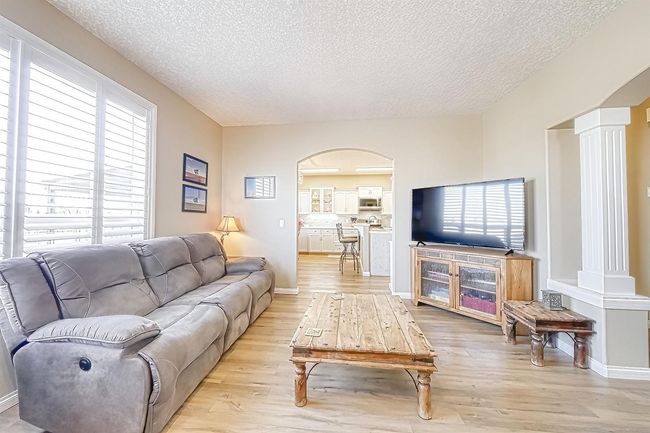 149 Bow Ridge Cres, House detached with 3 bedrooms, 3 bathrooms and 4 parking in Cochrane AB | Image 7