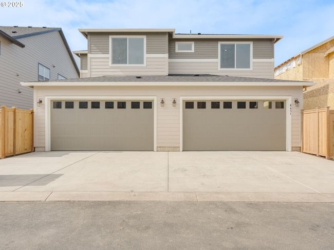 8431 Se Blanton St, House attached with 3 bedrooms, 3 bathrooms and 2 parking in Hillsboro OR | Image 26