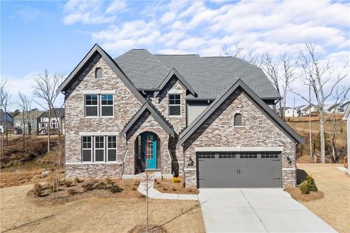 72 Clear Lake Pkwy, Hoschton, GA, 30548-1151 | Card Image