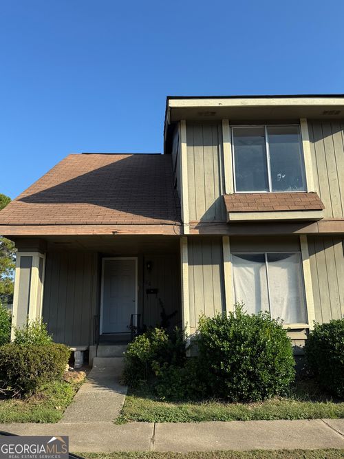 100 Stoneridge Dr, Warner Robins, GA, 31088-8203 | Card Image