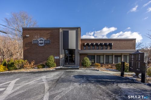 350 S Main St, Cheshire, CT, 06410-3160 | Card Image