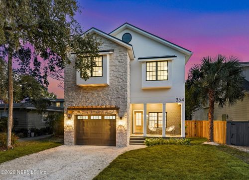 354 11th St, Atlantic Beach, FL, 32233-5532 | Card Image