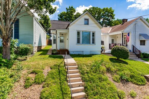 16 Garrison Ave, Fort Thomas, KY, 41075-2408 | Card Image