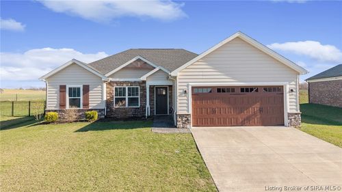 5638 Covington Dr, Charlestown, IN, 47111-9067 | Card Image