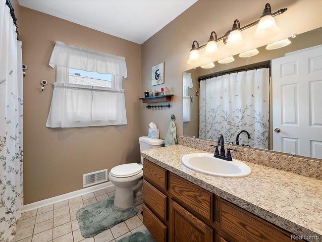 41-5514 Pointe Dr-53.jpg | Image 31