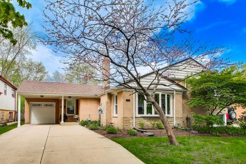 8922 Ewing Ave, Evanston, IL, 60203-1907 | Card Image