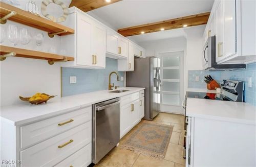 apt-103-1300 Gulf Shore Blvd N, NAPLES, FL, 34102-4938 | Card Image