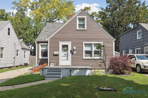 1528 Crestwood Rd, Toledo, OH, 43612-2718 | Card Image