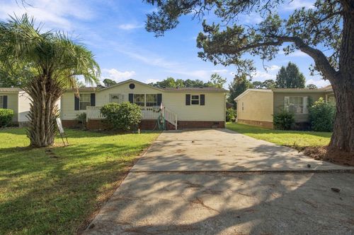 3252 Lyndon Dr, Little River, SC, 29566-7685 | Card Image