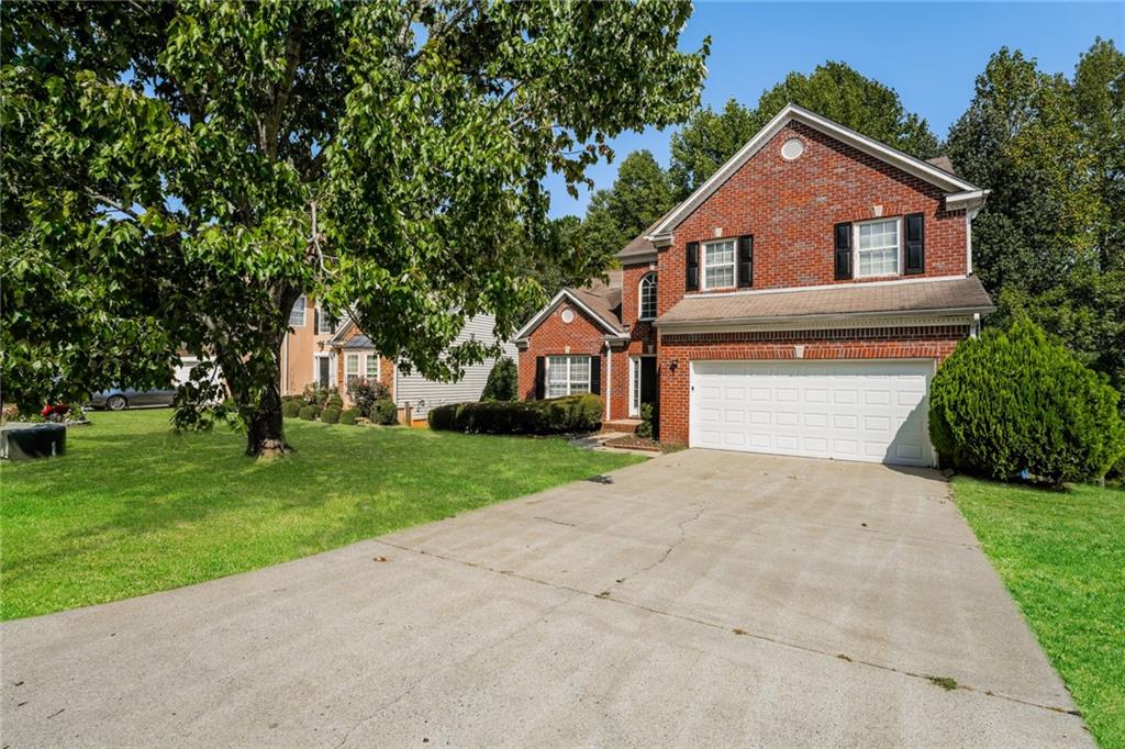 Lazy Willow Ln, Lawrenceville, GA 30044