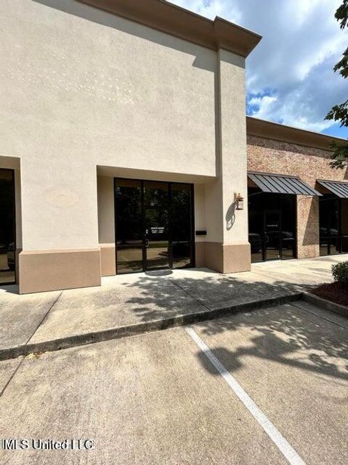 148 Daughdrill Sta, Flowood, MS, 39232-8406 | Card Image